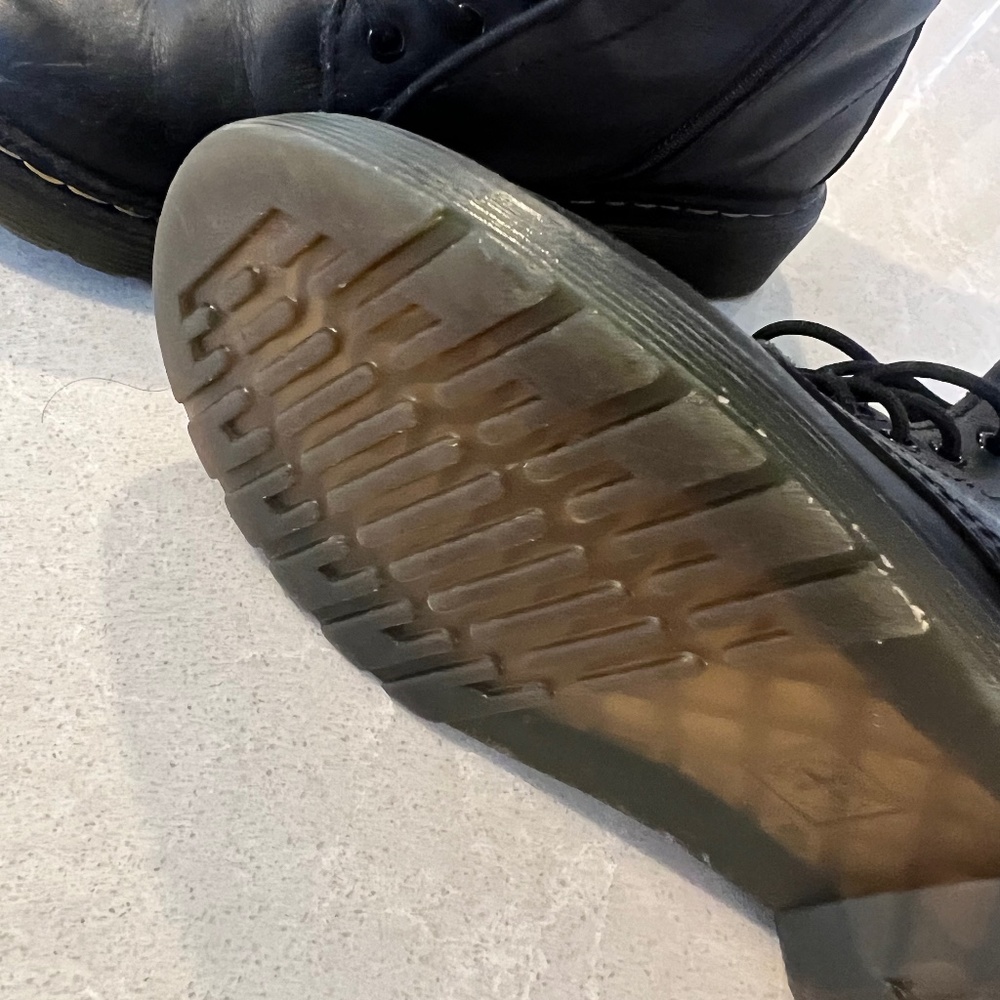 Dr. Martins - US Size 3